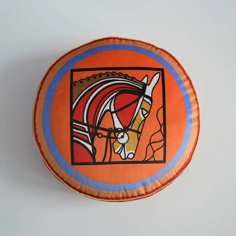 Hermes 45x45cm  (13)