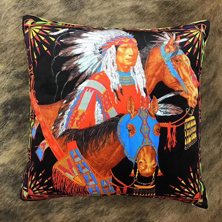 Hermes 45x45cm  (15)