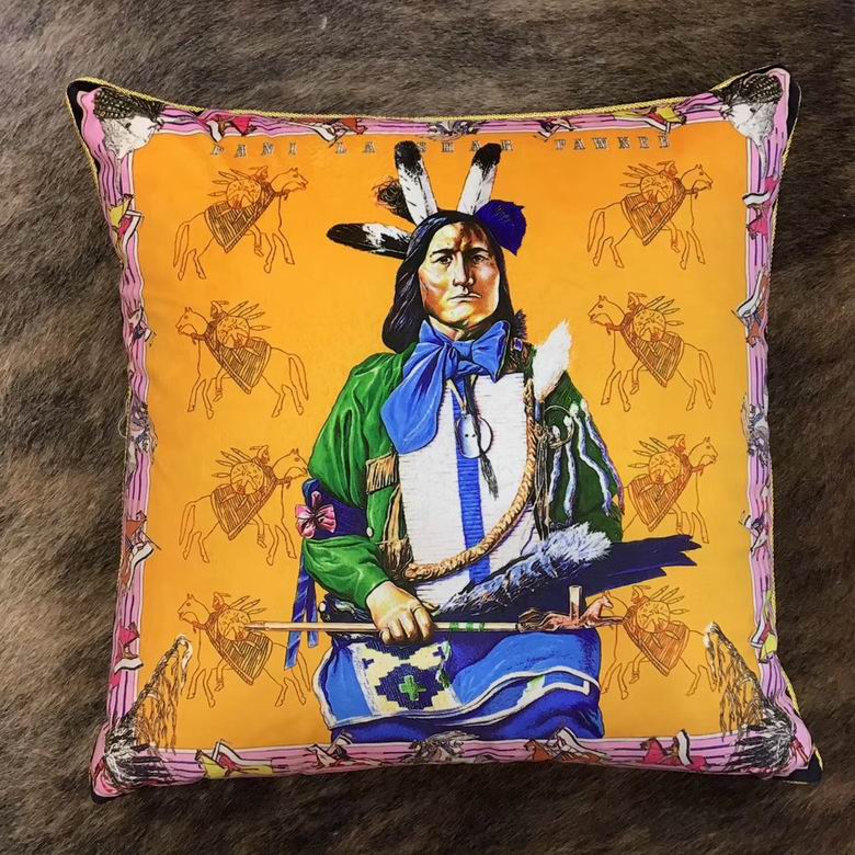 Hermes 45x45cm  (42)