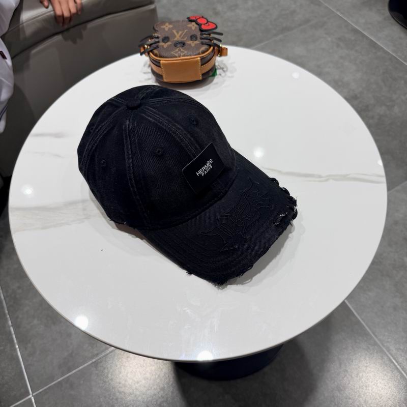 Hermes Cap (9352)