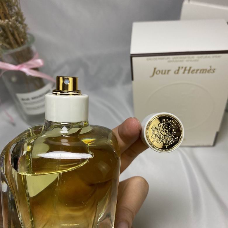Hermes Women 85ml    (3)