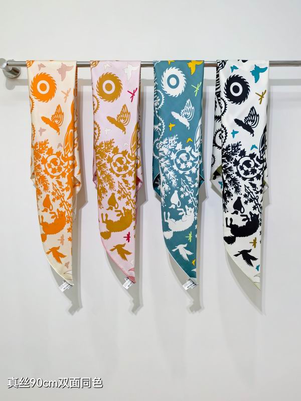 Hermes silk Scarf 90X90cm E19 (1)