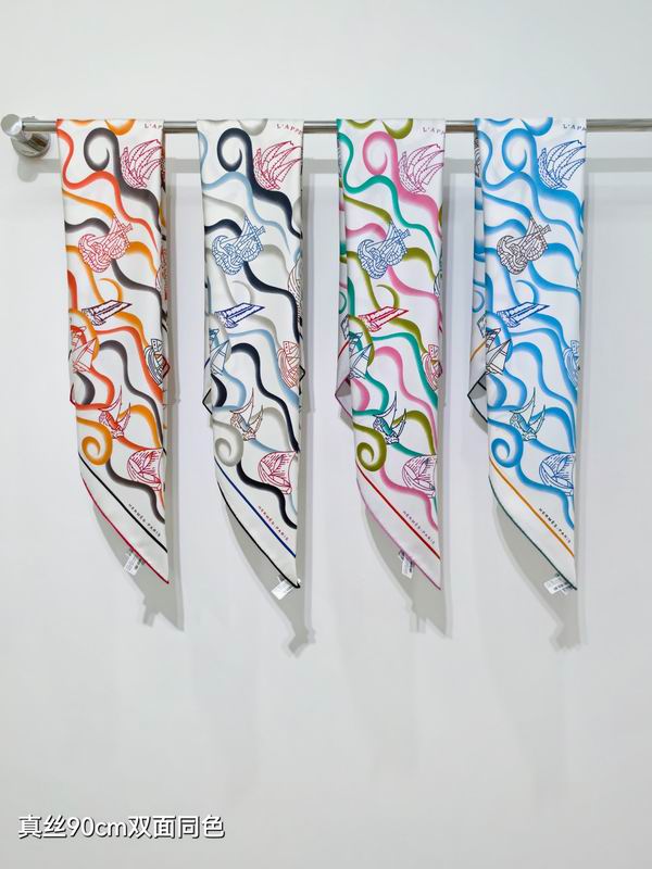 Hermes silk Scarf 90X90cm E34 (1)