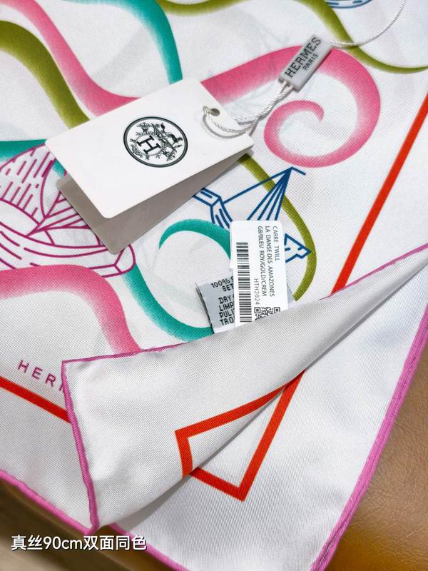 Hermes silk Scarf 90X90cm E34 (22)