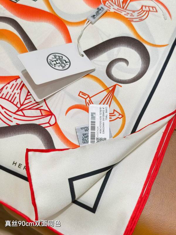 Hermes silk Scarf 90X90cm E34 (4)