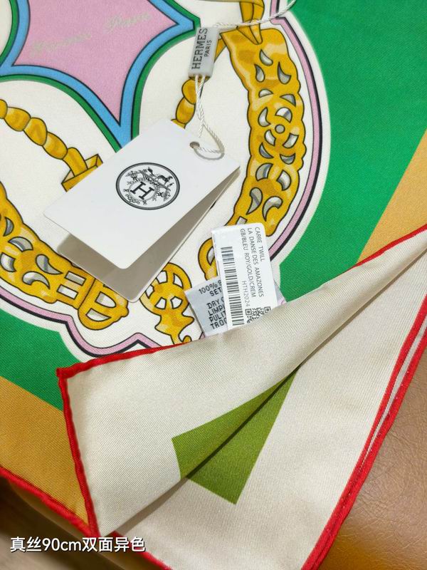 Hermes silk Scarf 90X90cm E37 (13)