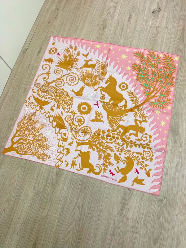 Hermes silk Scarf E (13)