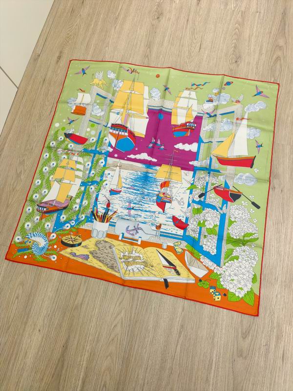Hermes silk Scarf E (21)