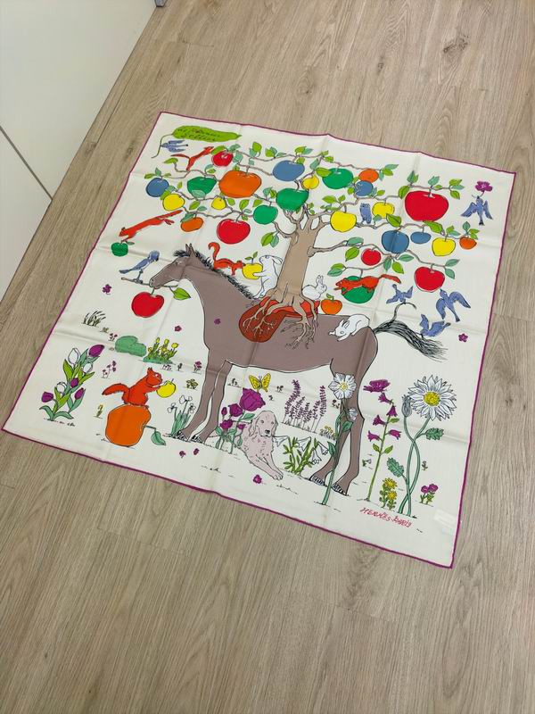 Hermes silk Scarf E (5)