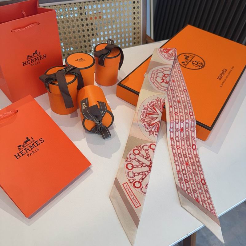Hermes silk ribbon 86X5cm E15 (53)