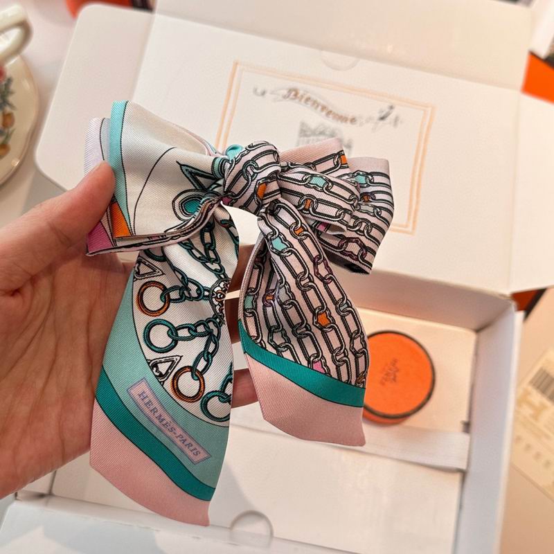 Hermes silk ribbon 86X5cm E15 (83)