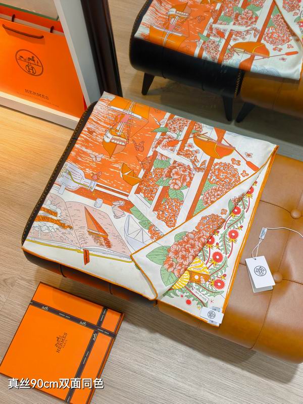 Hermes silk scarf 90X90cm E09 (15)