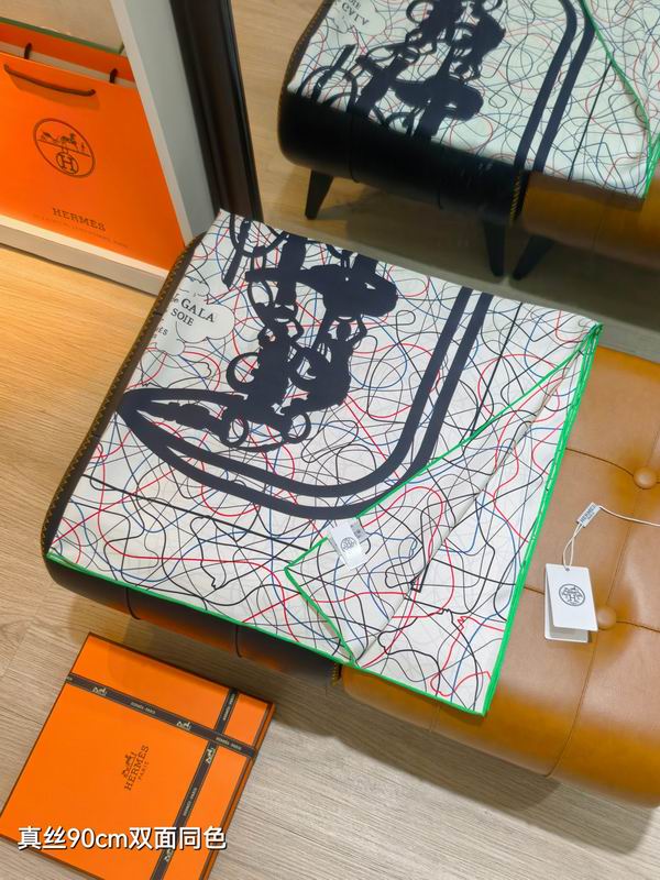 Hermes silk scarf 90X90cm E12 (15)