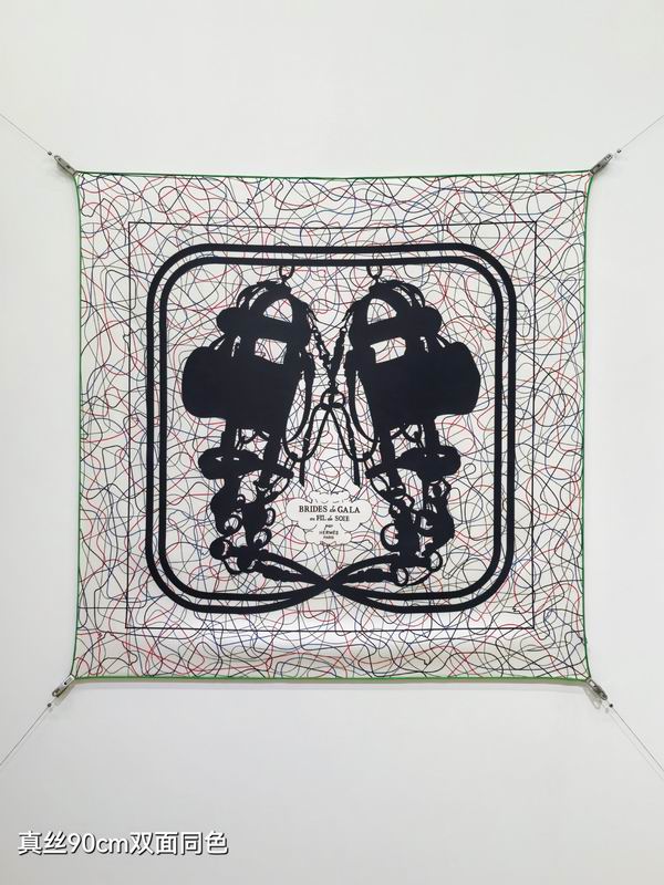 Hermes silk scarf 90X90cm E12 (16)