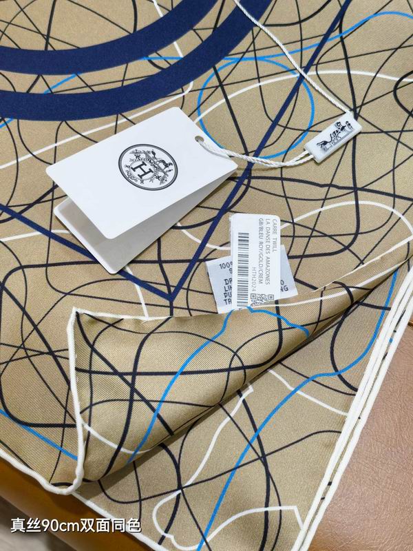 Hermes silk scarf 90X90cm E12 (21)
