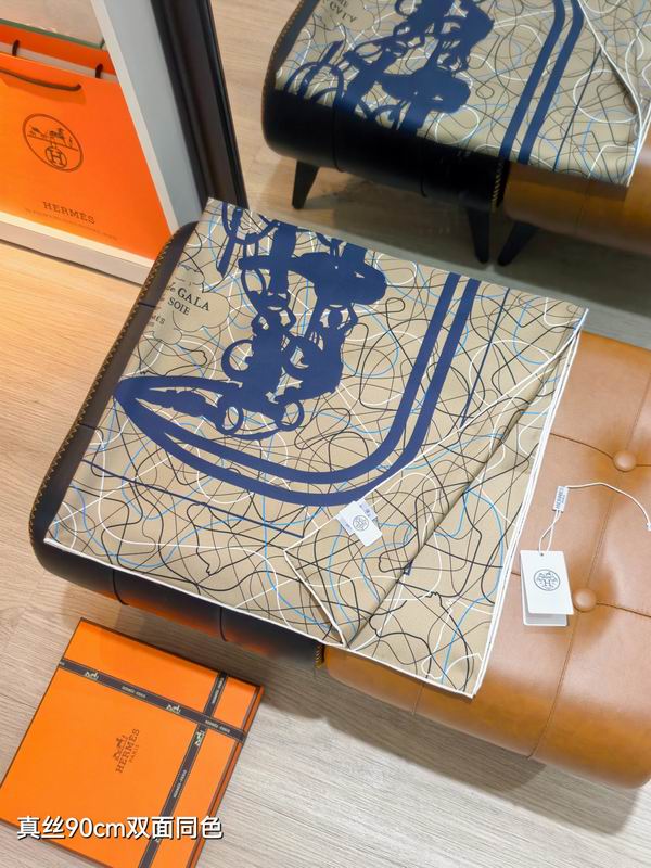 Hermes silk scarf 90X90cm E12 (24)