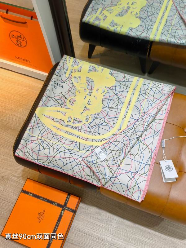 Hermes silk scarf 90X90cm E12 (33)