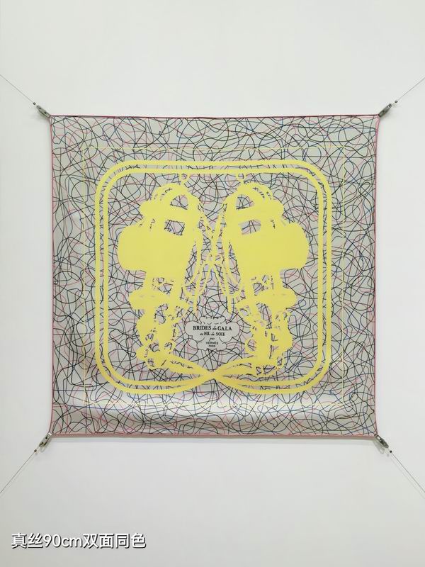 Hermes silk scarf 90X90cm E12 (34)