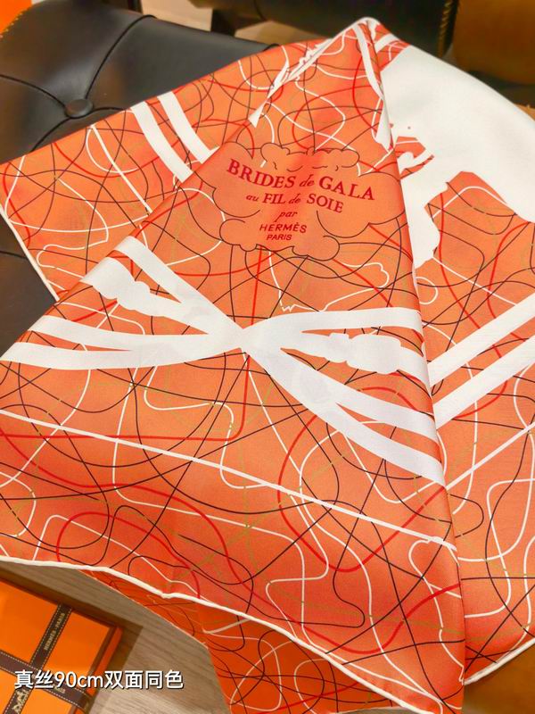 Hermes silk scarf 90X90cm E12 (4)