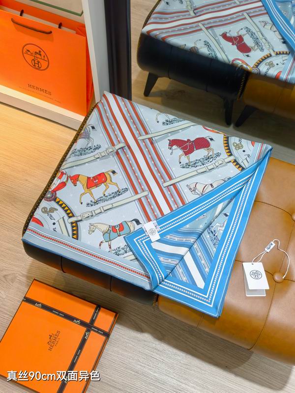 Hermes silk scarf 90X90cm E41 (17)