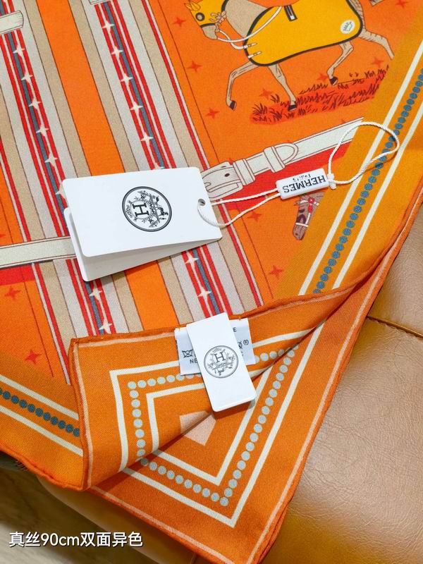 Hermes silk scarf 90X90cm E41 (34)