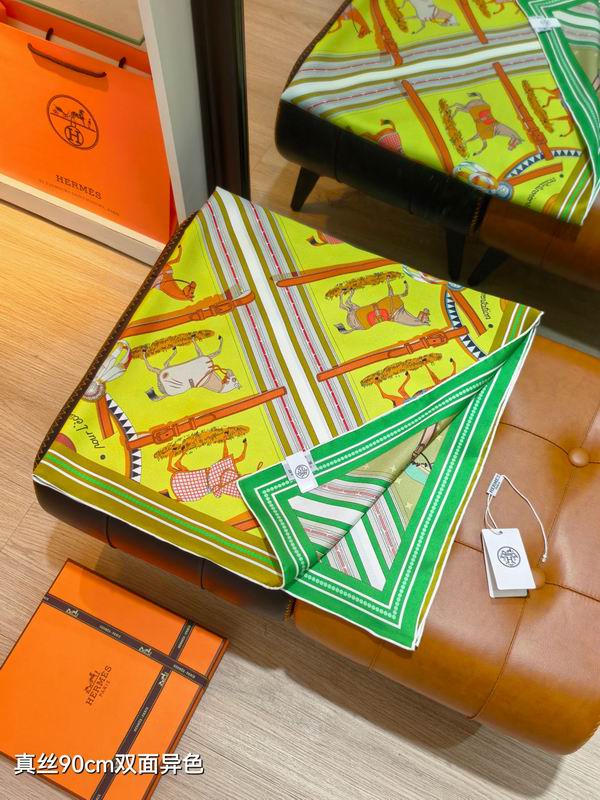Hermes silk scarf 90X90cm E41 (7)