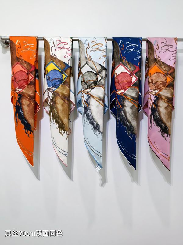 Hermes silk scarf 90X90cm E42 (2)