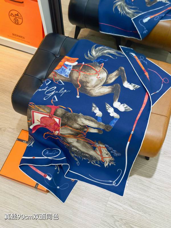 Hermes silk scarf 90X90cm E42 (46)