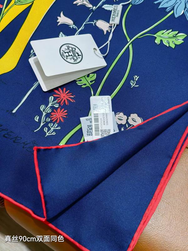 Hermes silk scarf 90X90cm E52 (14)
