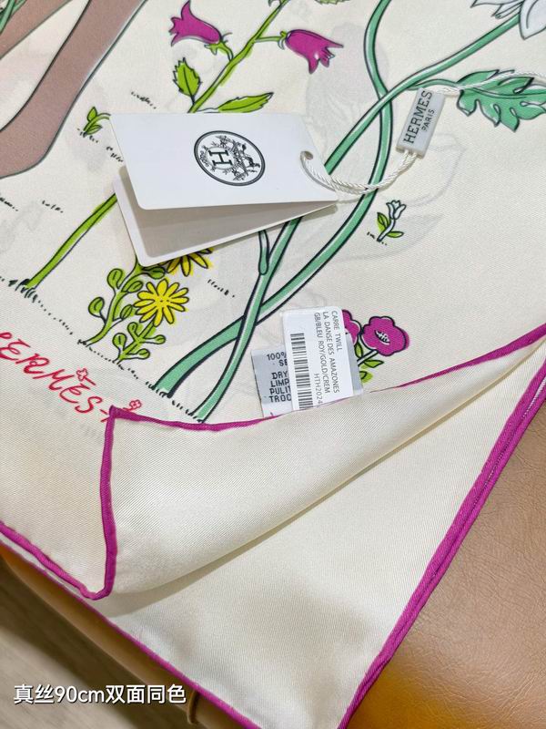 Hermes silk scarf 90X90cm E52 (34)