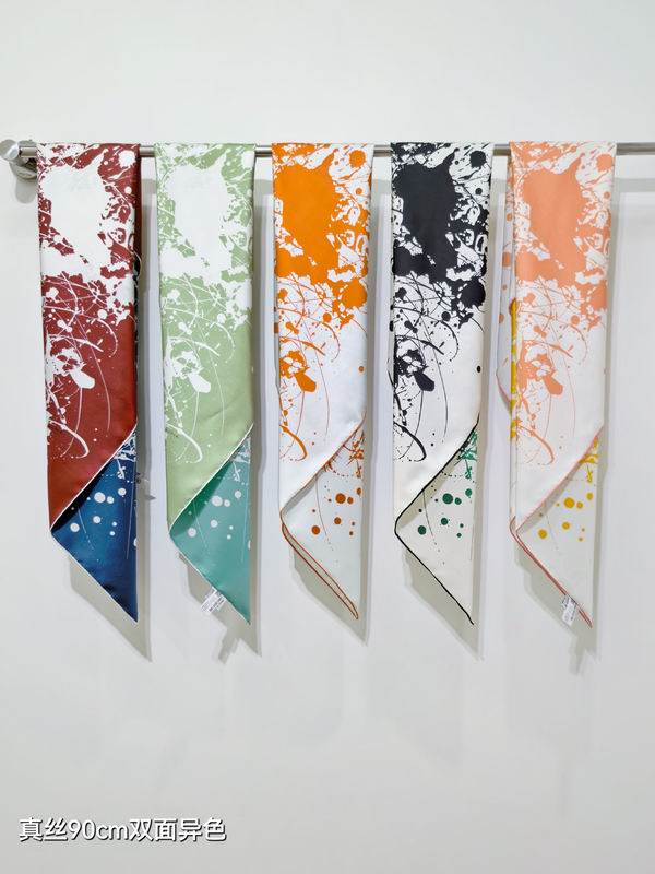 Hermes silk scarf 90X90cm E54 (1)