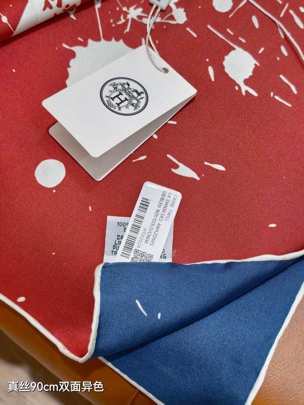 Hermes silk scarf 90X90cm E54 (44)