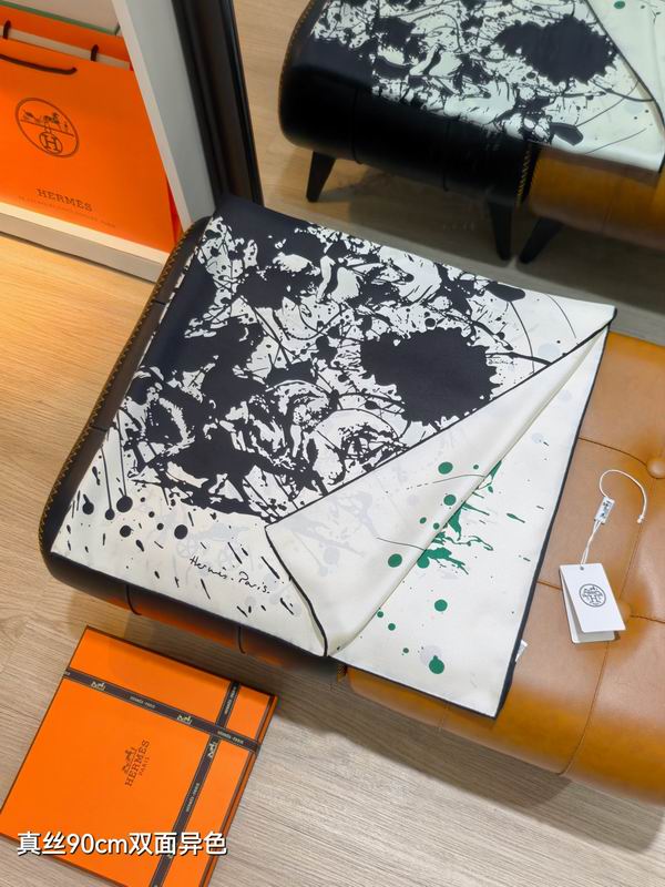 Hermes silk scarf 90X90cm E54 (7)