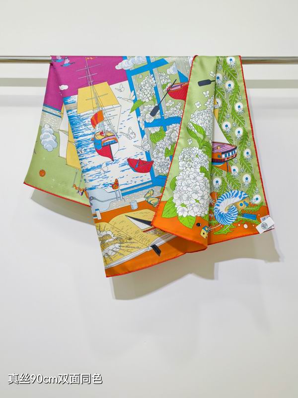 Hermes silk scarf 90X90cm E55 (2)