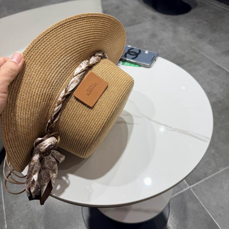 Hermes top hat (1354)