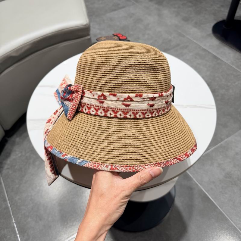 Hermes top hat (1633)