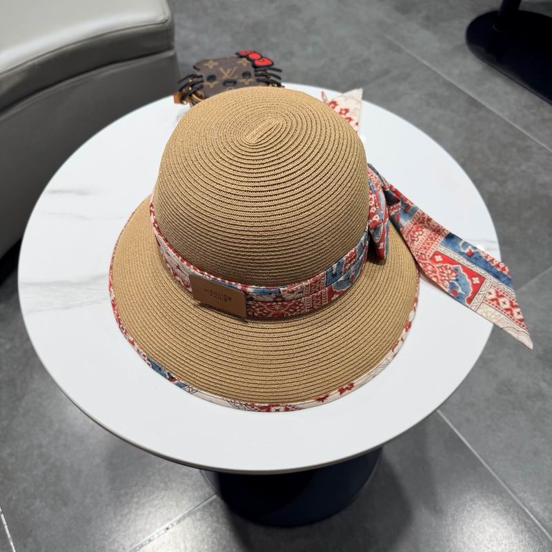 Hermes top hat (1635)