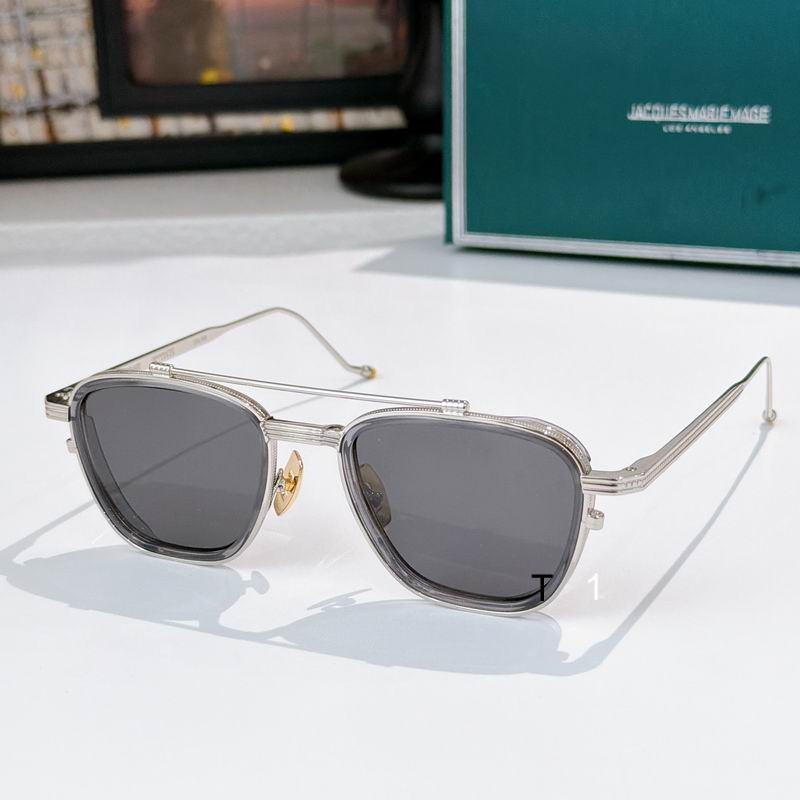 JACQUES MARIE MAG 1992 50 22  a04