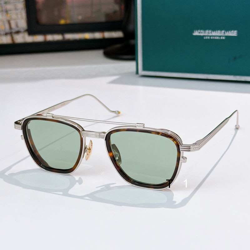 JACQUES MARIE MAG 1992 50 22  a06