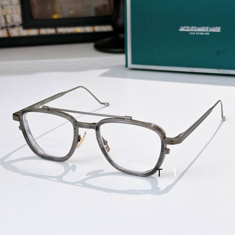 JACQUES MARIE MAG 1992 50 22  a10