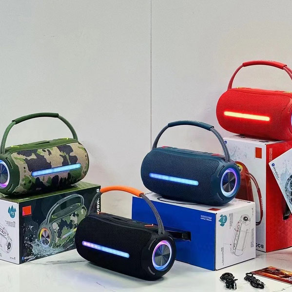 JBL BOOMBOX360 (1)