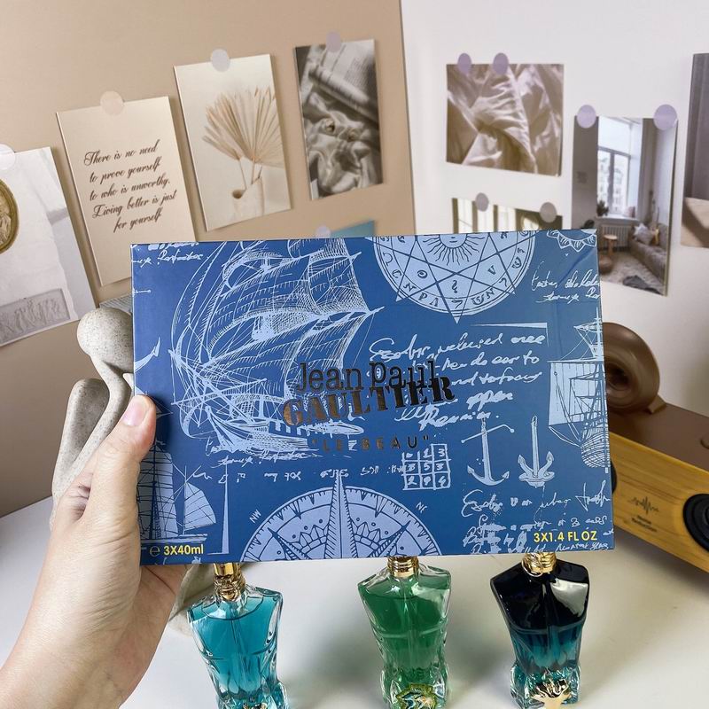 Jean Paul Gaultier 3X40ml  (2)