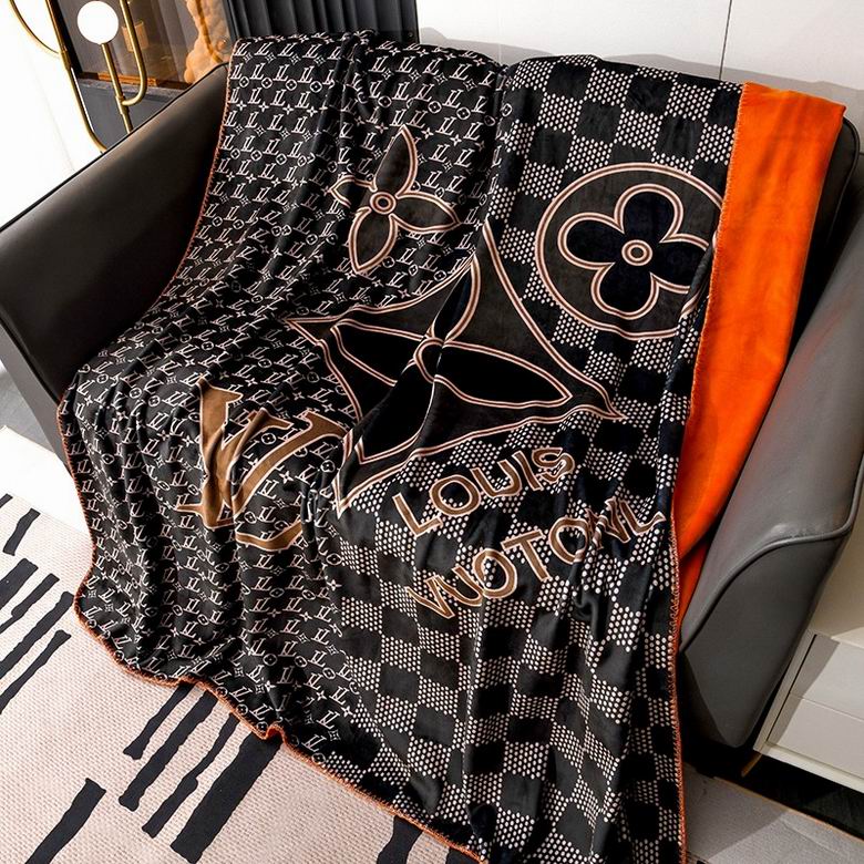 LV 1.5x1.5m 1.5x2.0m 2.0x2.3m   (3)