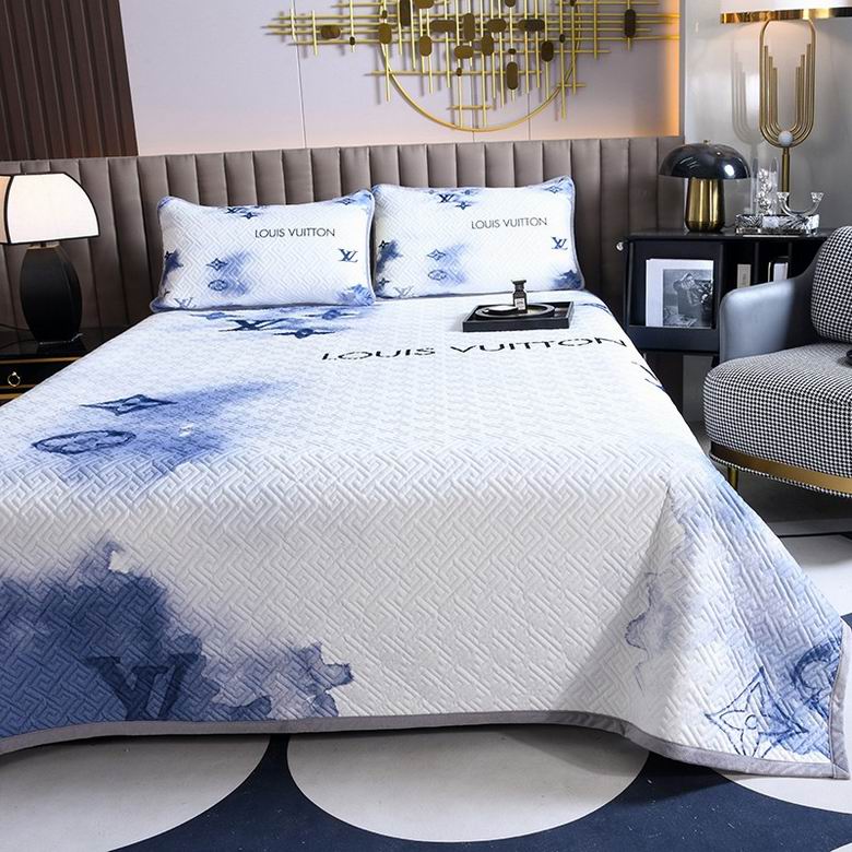 LV 2.0x2.2m 2.3x2.5m   (3)