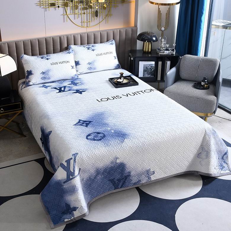 LV 2.0x2.2m 2.3x2.5m   (5)