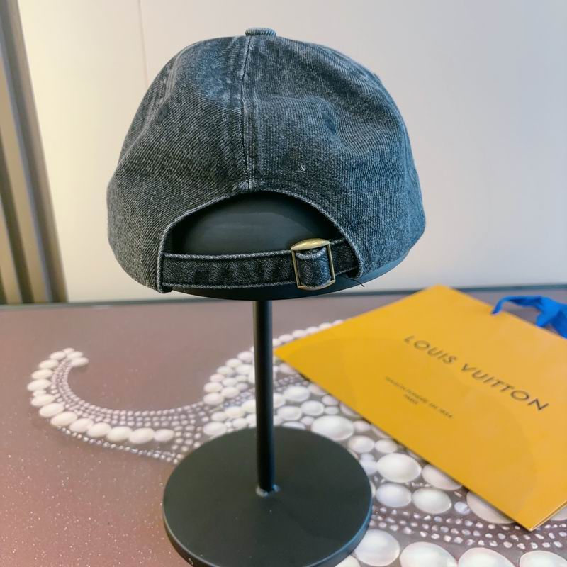 LV Cap (10355)