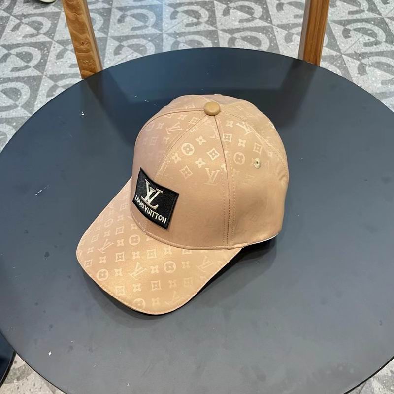 LV Cap (1533)