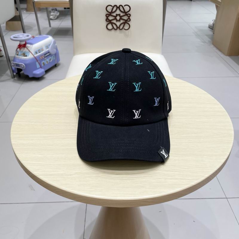 LV Cap (1579)