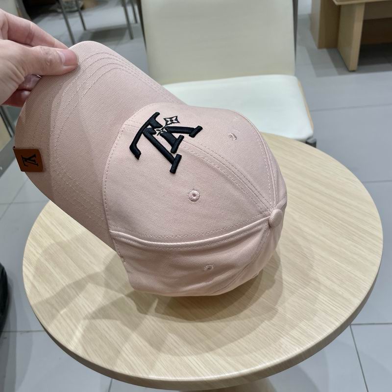 LV Cap (1591)