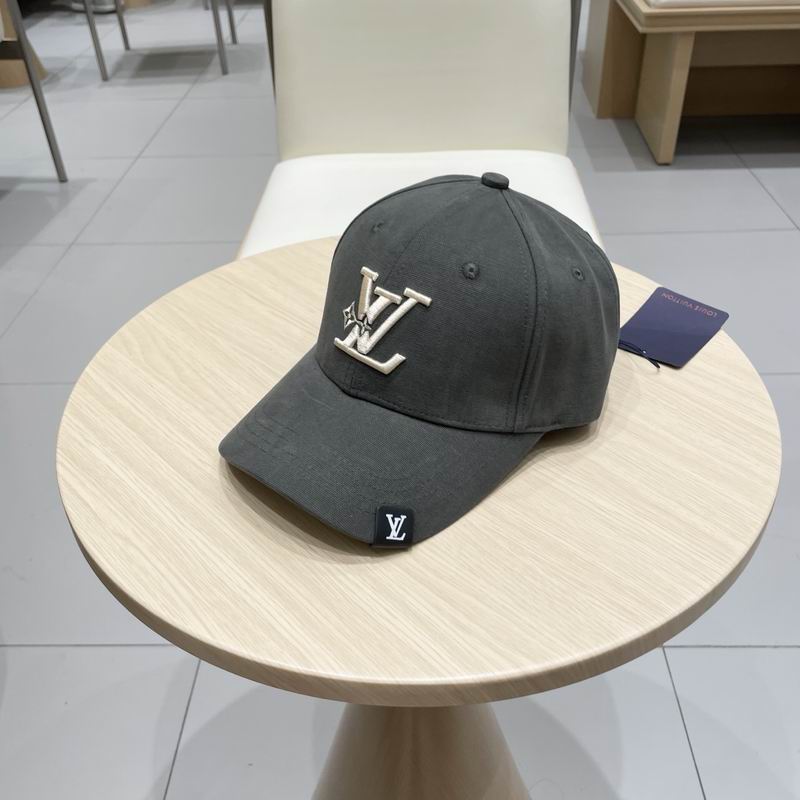 LV Cap (1604)